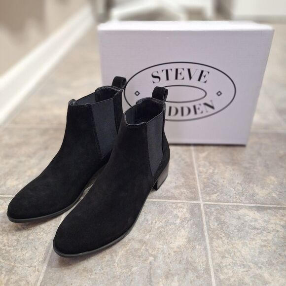 Steve Madden Dover Chelsea Suede Ankle Boots Black Size 7.5  Brand New - Picture 2 of 9
